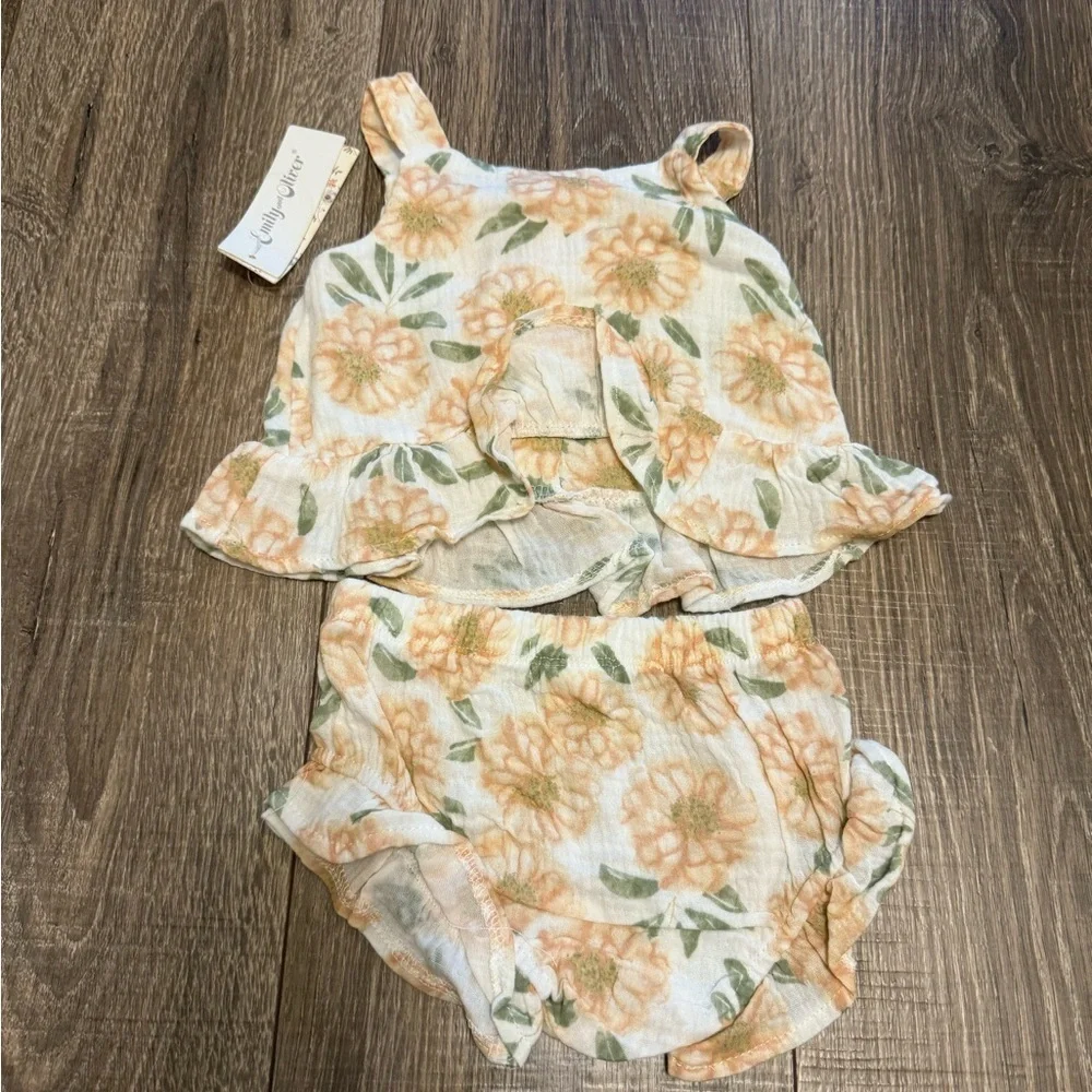 Emily and Oliver Girls Floral 2 Piece Summer Set 6-9 Months Matching NWT
